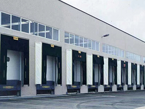 物流冷庫(kù)建造外景