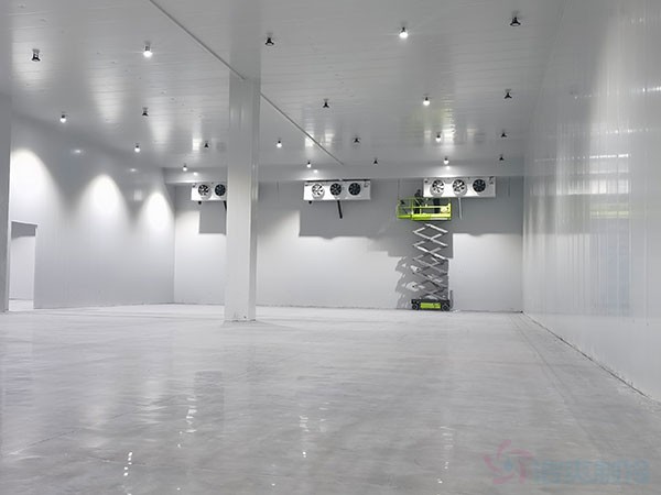 建造鋼結(jié)構(gòu)冷庫與土建冷庫造價一樣嗎