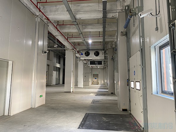 建造食品生產(chǎn)工廠冷藏庫造價大概多少錢一平方米？