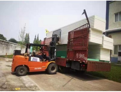 成都天臺(tái)山制藥35000m3綜合庫(kù)房醫(yī)藥冷鏈控溫控濕冷庫(kù)改造工程